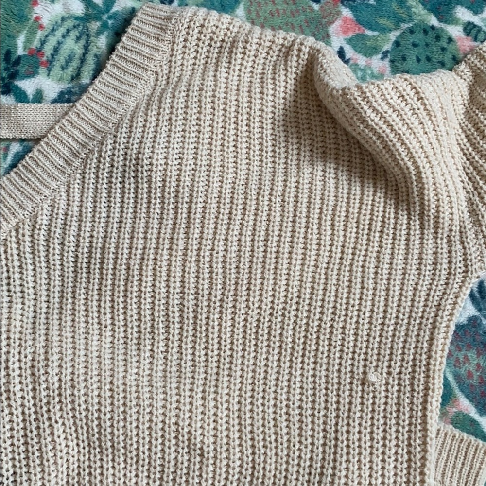 Open back sweater - Picture 3 of 3